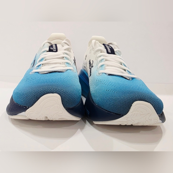 Brooks Adrenaline GTS25 MICKEY RunDisney 2026 Walt World Men's 8.5 Medium D New - Picture 5 of 16